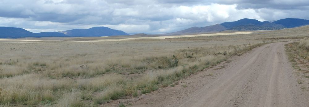 GDMBR: The overcast is a delight, we're riding in 70F/21C temperatures.